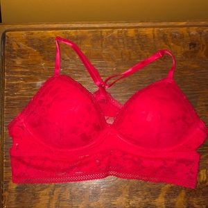 NWOT Victoria’s Secret wireless red lace bralette
